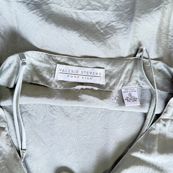 Valerie Stevens Vintage Women's 100% Silk Green Women's Cami Size Small - Picture 3 of 7